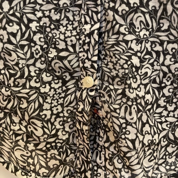 ANTHROPOLOGIE Holding Horses print cotton button down - Picture 7 of 10